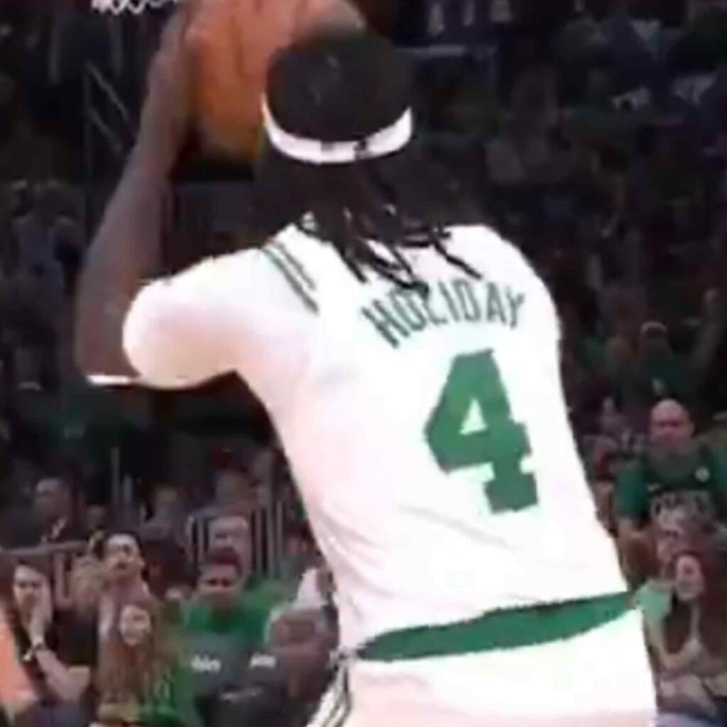 Celtics trade Jrue Holiday to the Trailblazers for Anfernee Simons and two second round picks