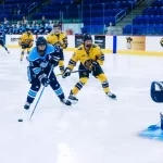 Maine women’s hockey swept in season opening series at Quinnipiac