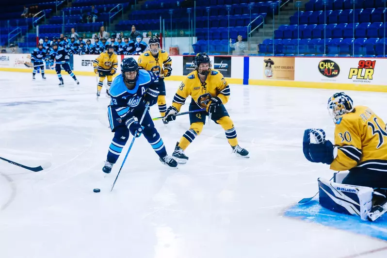Maine women’s hockey swept in season opening series at Quinnipiac
