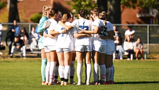UNE women’s soccer remains hot, shutting out Salve Regina University