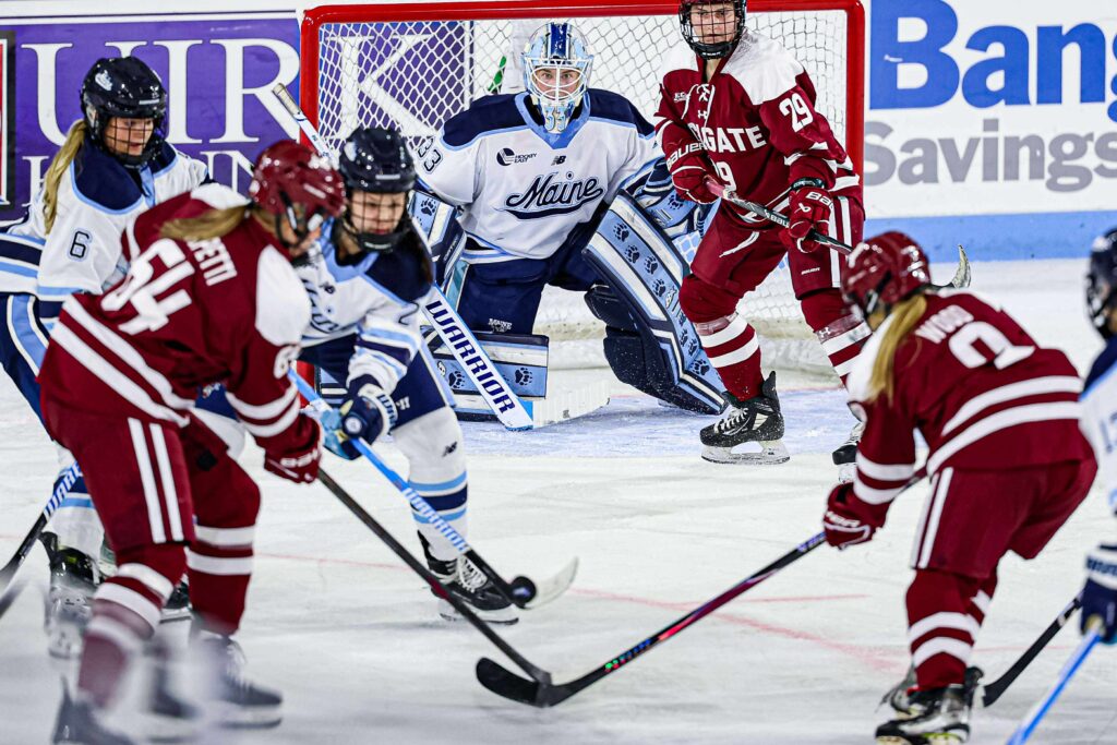 Kiia Lahtinen comes up big as Maine women’s ice hockey splits with #8 Colgate