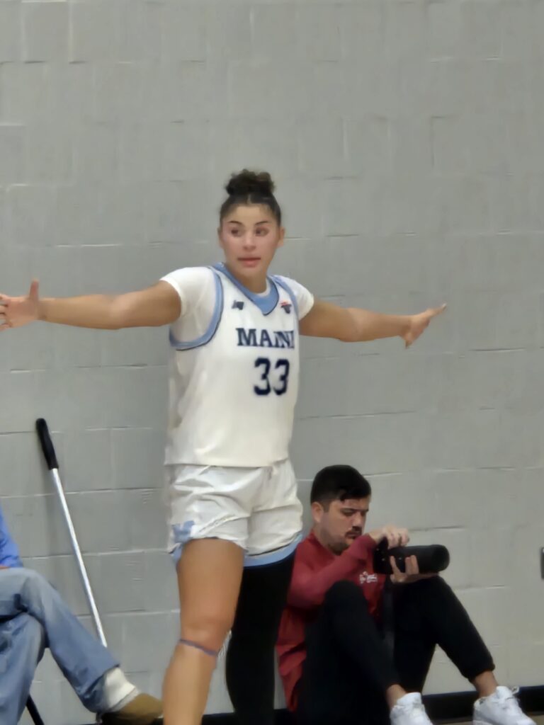 Saint Joseph’s (PA) holds on to beat Maine women’s basketball despite a big night for Adrianna Smith