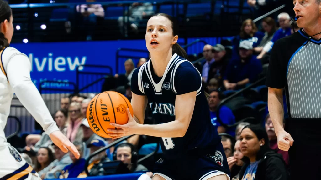 Maine men’s, women’s basketball drop opening games of holiday tournaments