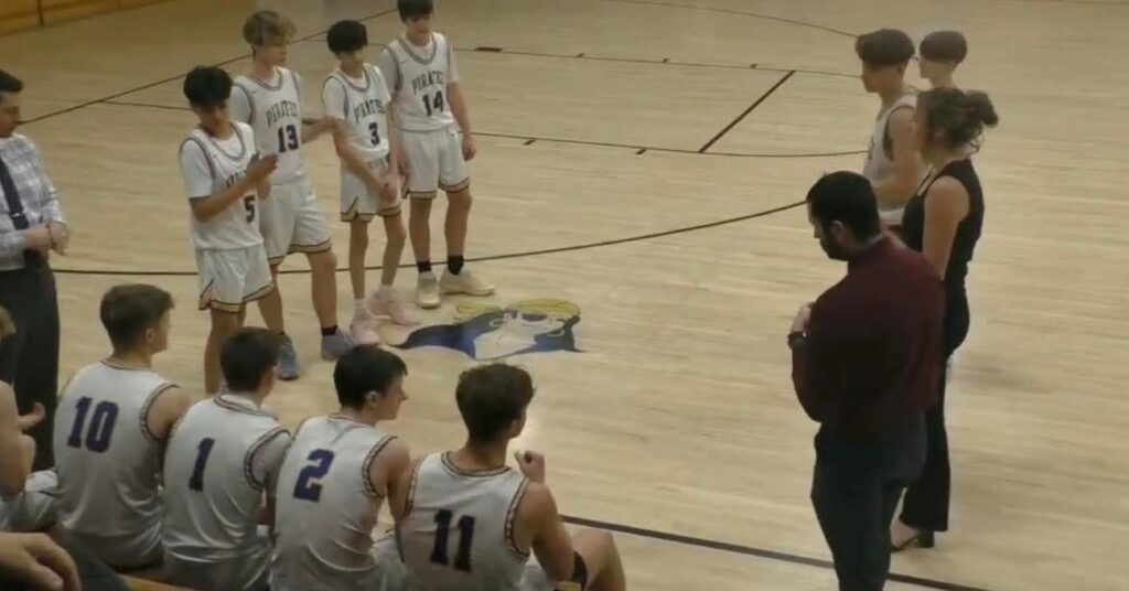 Gaw leads PCHS boys basketball to a win over Dexter