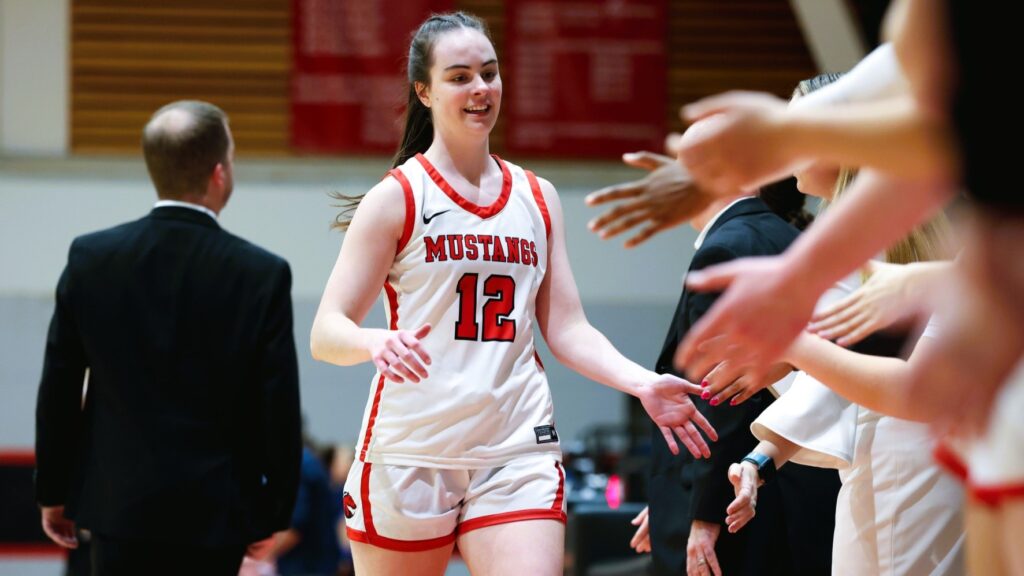 CMCC women’s basketball stays unbeaten with blowout win over Vermont State Randolph