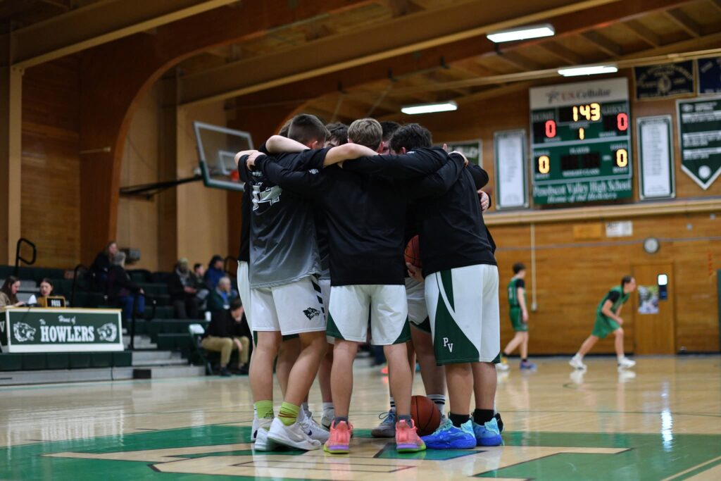 PVHS boys basketball picks up key win over Woodland