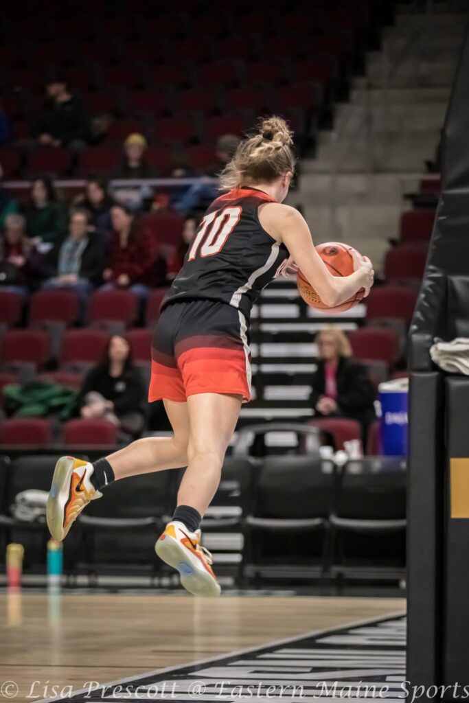 Addison LaBelle named female athlete of the week