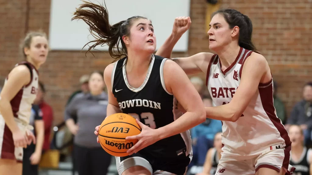 #7 Bowdoin rolls past Husson women’s basketball in non-conference action