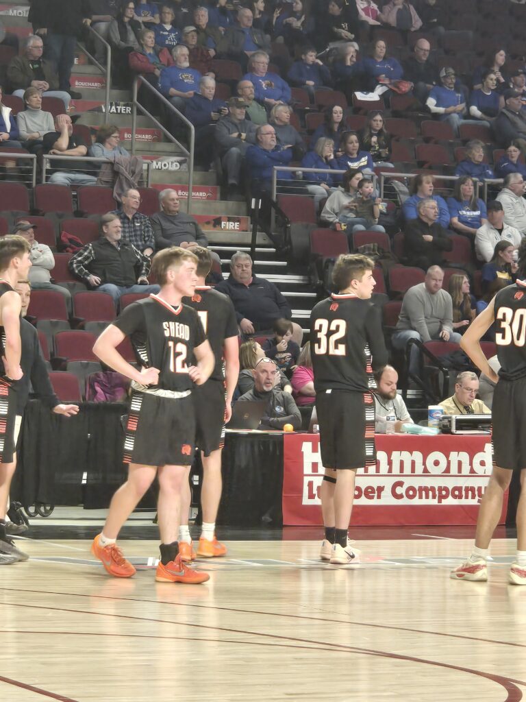 Three score in double figures as Shead boys beat Washburn in Class S quarterfinal