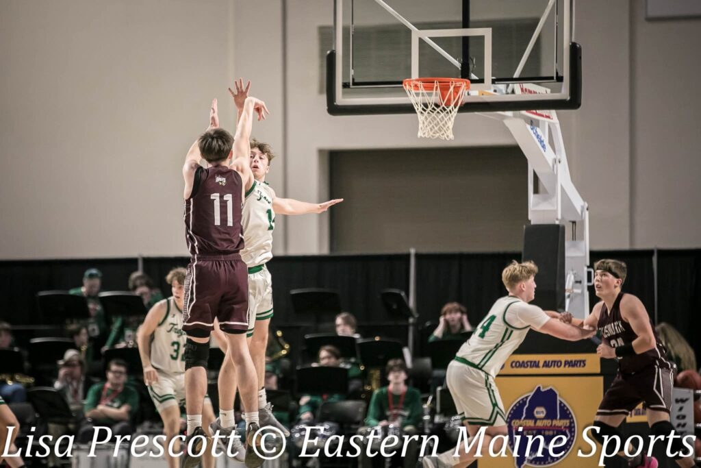 Jackson Barry leads a balance attack as Ellsworth boys beat MDI in the Class B quarterfinals