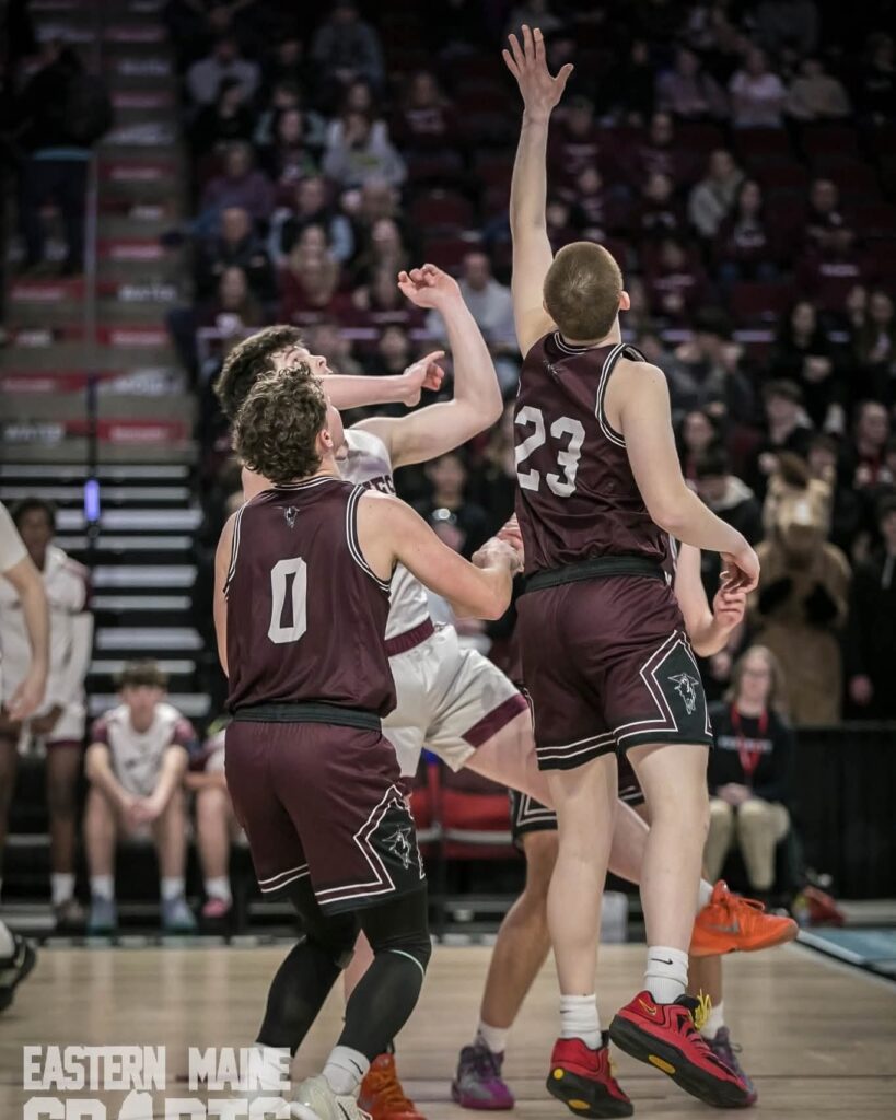 Rosa leads fourth quarter charge as Washington Academy boys rally for quarterfinal win over Foxcroft Academy