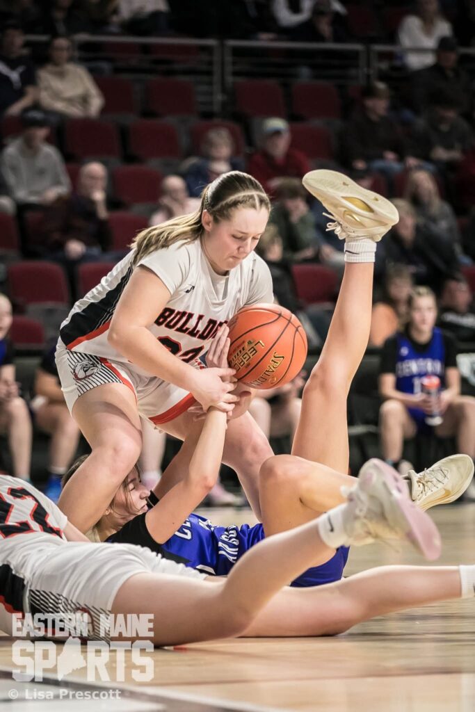 Wood and Reynolds spark Machias girls to a semifinal win