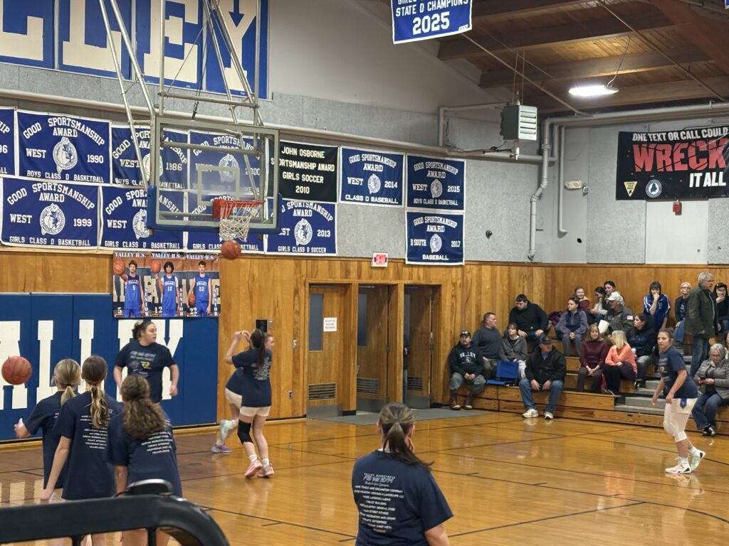 Valley rolls to girls basketball win over Carrabec