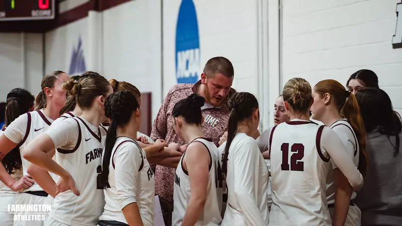 UMaine-Farmington women’s basketball rolls past Husson in the NAC semifinals