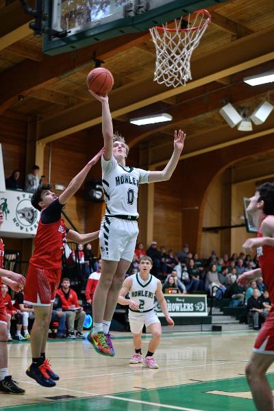 PVHS boys basketball rolls past Lee, will host a prelim game