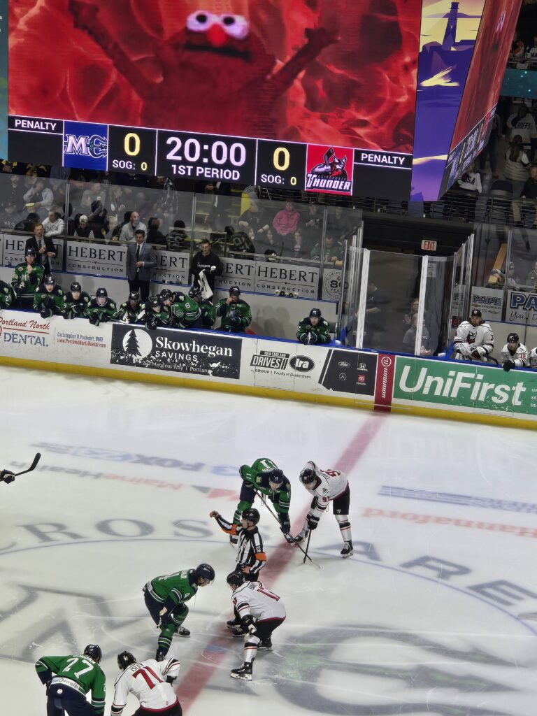 Thunder beat the Mariners in Game 2 in Portland to even up the ECHL North Division Semifinals