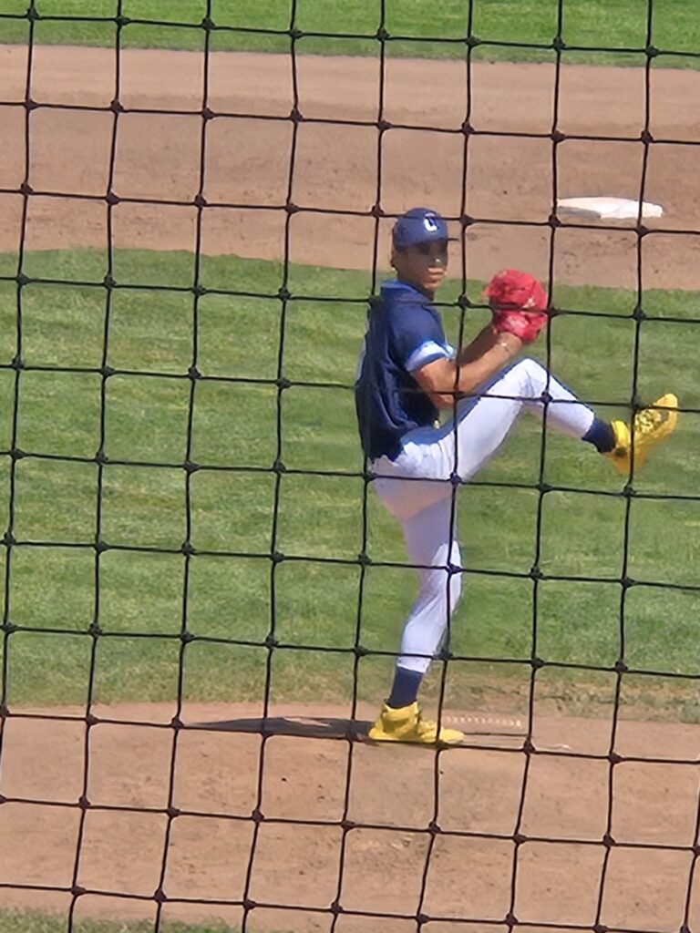 Dunkin Comrades advance to the winner’s bracket by topping Oxford Hills in the opening game of the Senior Legion State Tournament