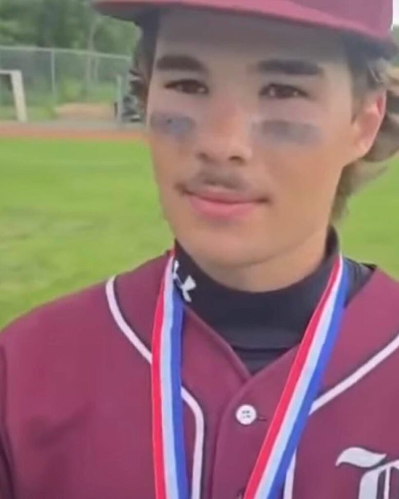 Levi Laverdiere named male athlete of the week