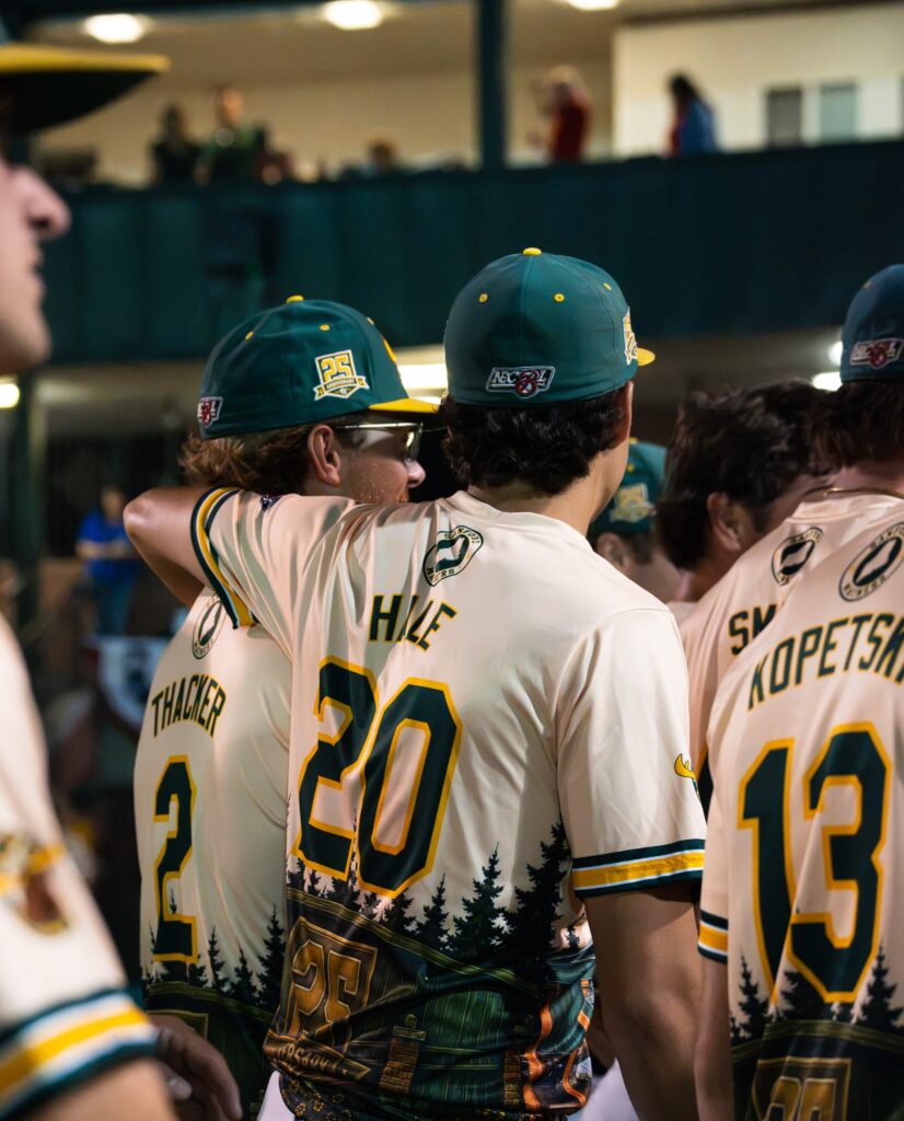 Sanford Mainers win Game 1 of their NECBL playoff series over the Valley Blue Sox