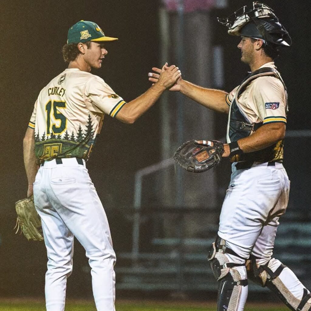 Sanford Mainers crush the Blues in Game 1 of a second round playoff series