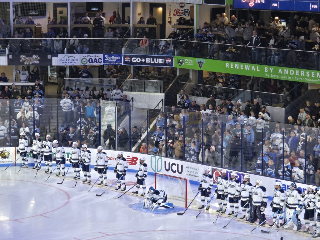 Maine men’s hockey picked 7th in preseason Hockey East Coaches Poll