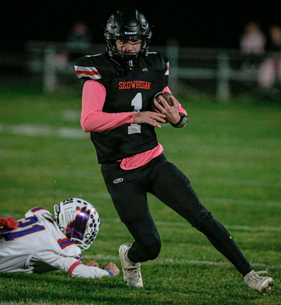 Austin Lancaster wins male athlete of the week